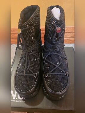 INC INTL Concepts Brooklynn Platform Rhinestone Covered Booties Size 7